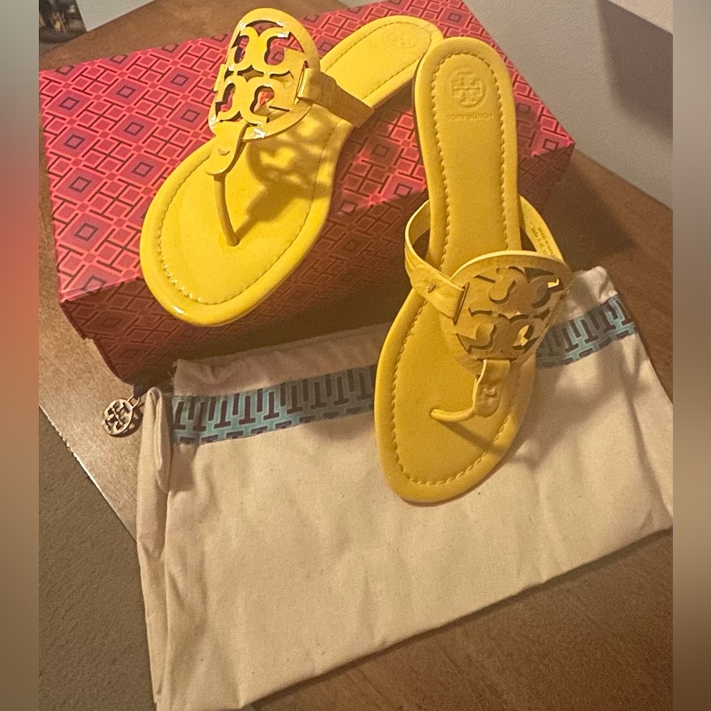 Tory Burch Yellow Leather Logo Thong Sandals